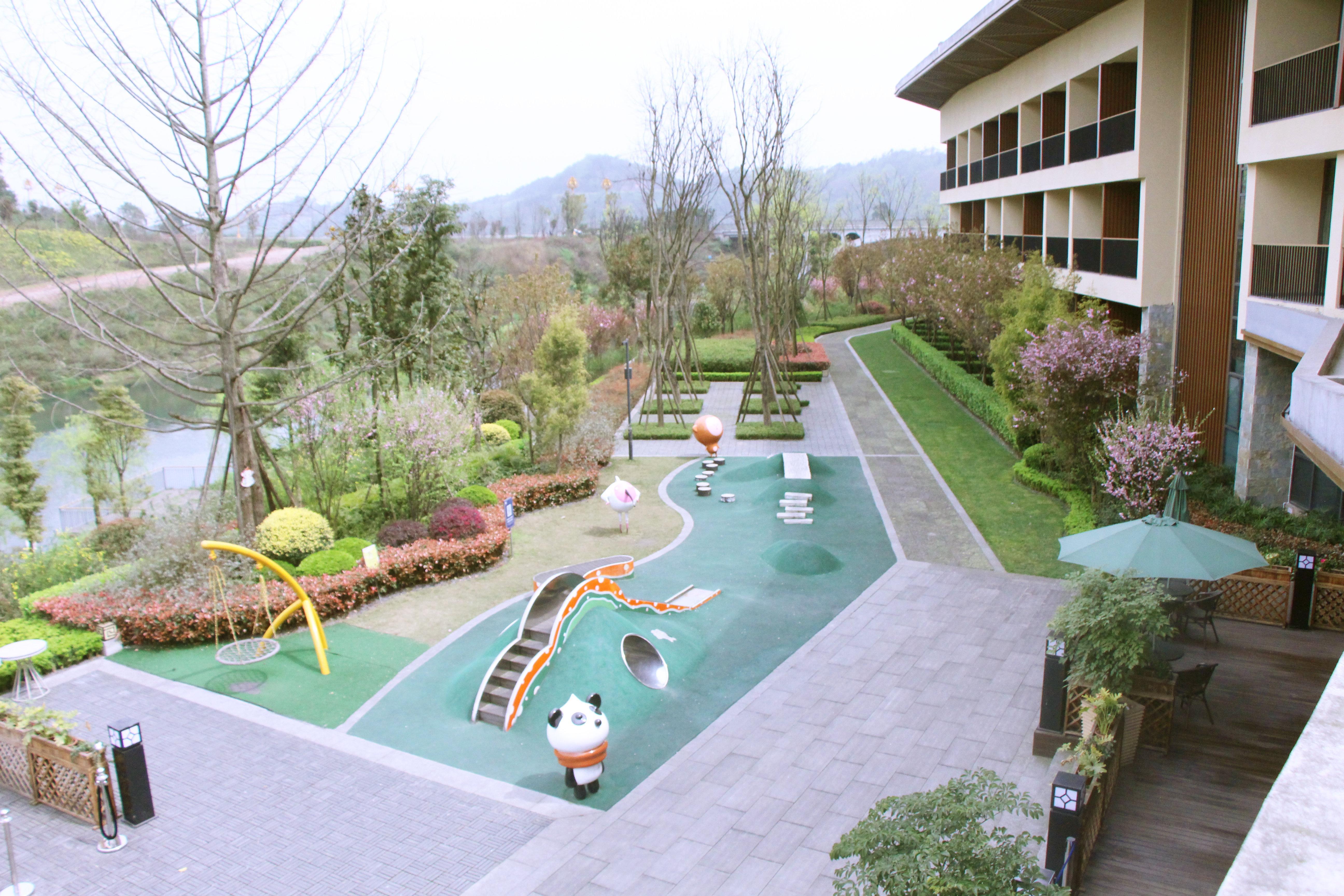 Holiday Inn Express Emei Mountain By Ihg Емейшань Екстер'єр фото