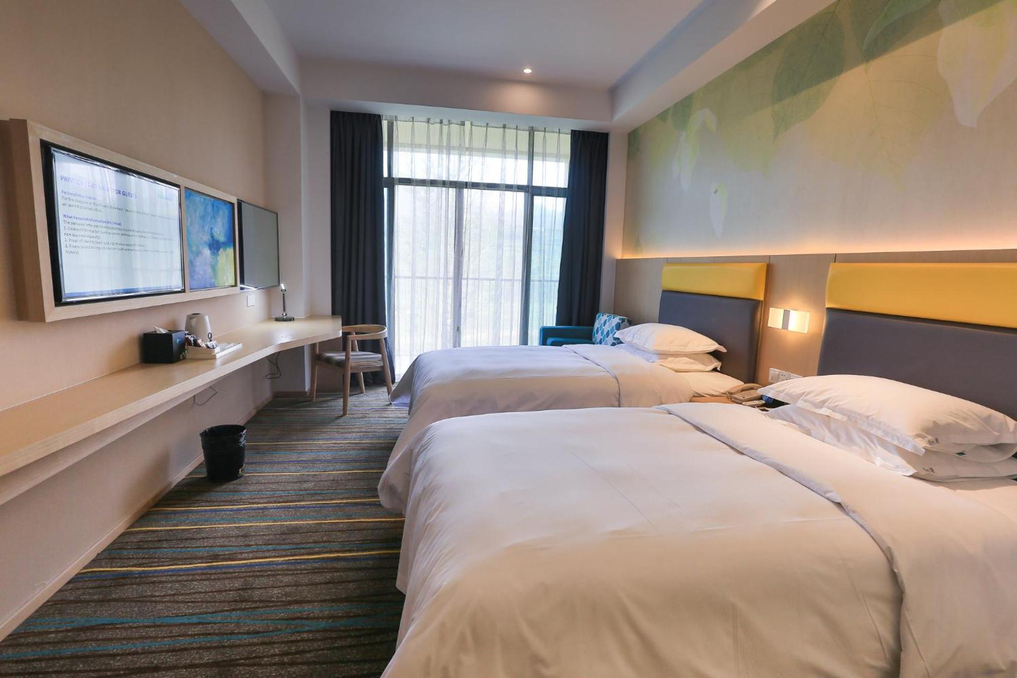 Holiday Inn Express Emei Mountain By Ihg Емейшань Екстер'єр фото