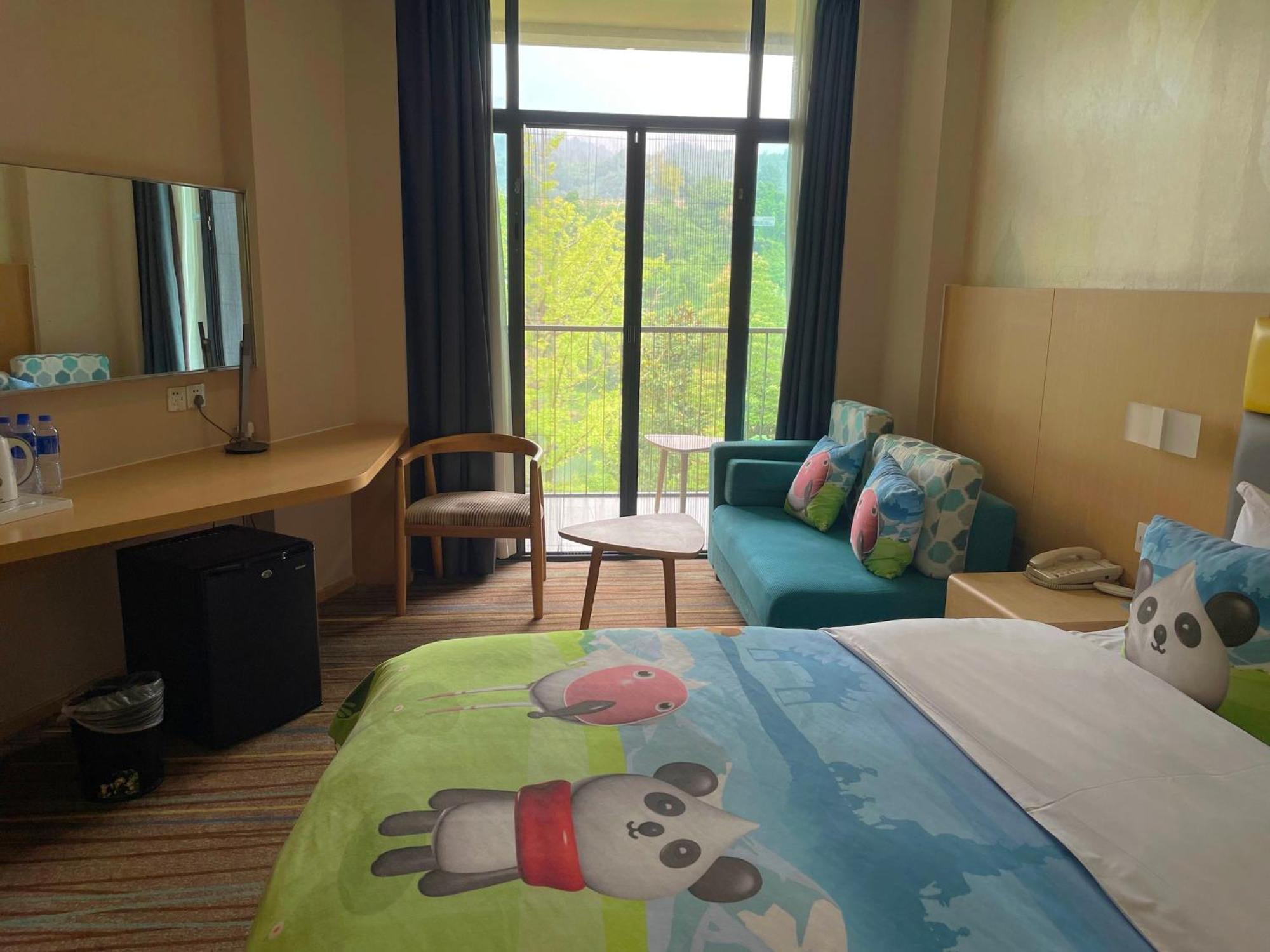 Holiday Inn Express Emei Mountain By Ihg Емейшань Екстер'єр фото